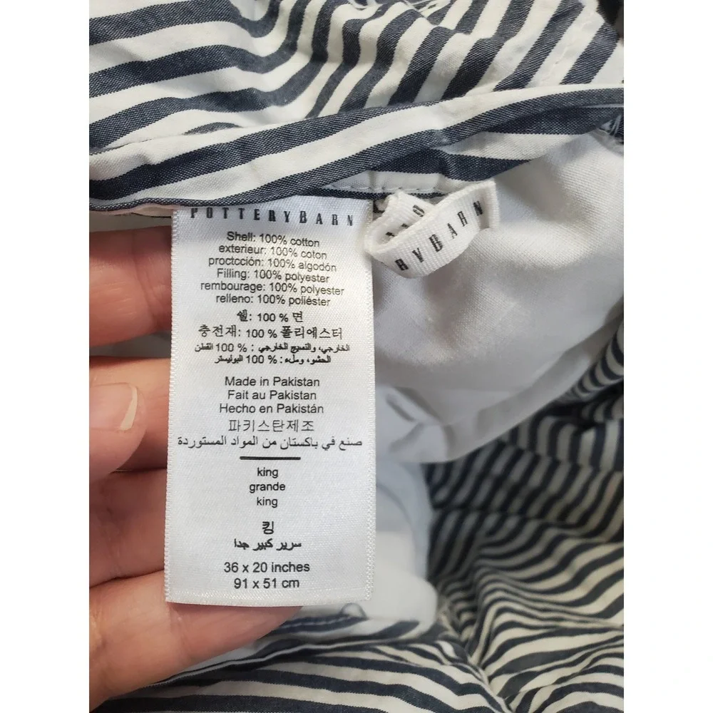 Pottery Barn White Blue Striped Quilted Standard Pillowcases Sham Set 2 Classic